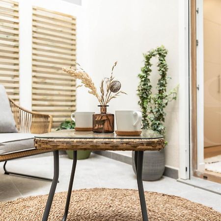 Calm Apartment With Private Patio By Rems Málaga Extérieur photo
